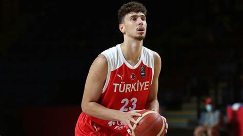 Alperen Şengünden rekorlar gecesi NBA tarihine geçti Türkiyenin gururu olmaya devam